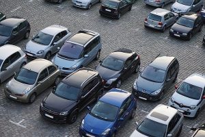 Samochody do sprzedania - portale ogloszeniowe w Wielkiej Brytanii - kupno samochodu w UK - gdzie szukać ofert?